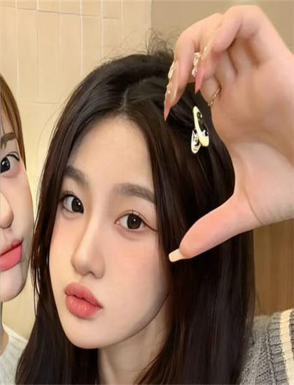 都市剧技术揭秘：《小周后》的创作历程与幕后故事 ——深入探索都市剧的艺术世界