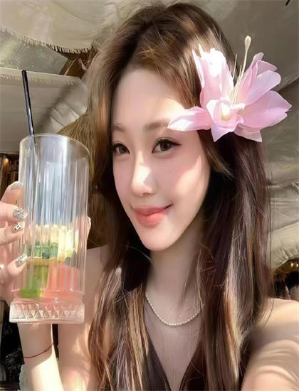 如何欣赏《菖蒲君的悠闲肉食日记》？欣赏指南教你分析多层次的人物关系 获得更深感悟